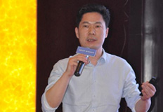 國(guó)內(nèi)最大的樓宇對(duì)講制造商——廈門(mén)立林科技有限公司物聯(lián)網(wǎng)技術(shù)研究院副院長(zhǎng)王遠(yuǎn)春分享“人工智能時(shí)代的智慧家庭、智慧社區(qū)整體設(shè)備解決方案”