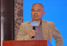 LED顯示屏、LED照明和系統(tǒng)集成解決方案領(lǐng)導(dǎo)品牌——上海三思電子工程有限公司副總經(jīng)理張伯明分享“LED顯示在智慧城市中的應(yīng)用”